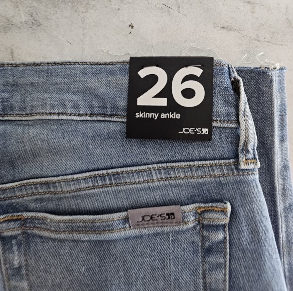 Joe's Jeans Mid Rise Skinny Ankle High Rise Distressed Blue Jeans 26 NWT - Picture 7 of 8